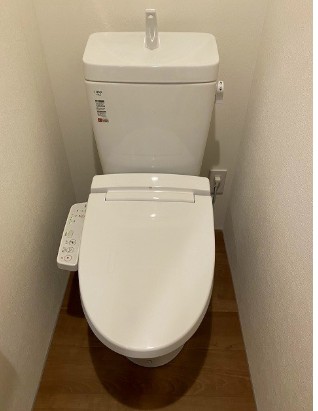 トイレ　シンプルで使いやすいトイレです