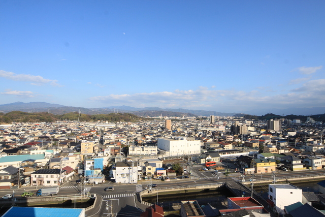 【松山市住吉のマンションの眺望】