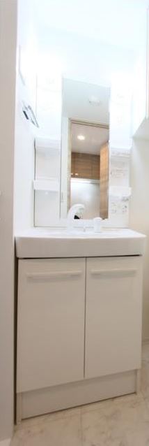 洗面設備　※同物件、別部屋になります。