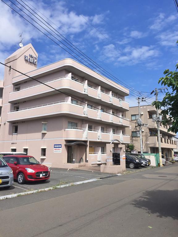 仙台市宮城野区銀杏町のマンションの建物外観