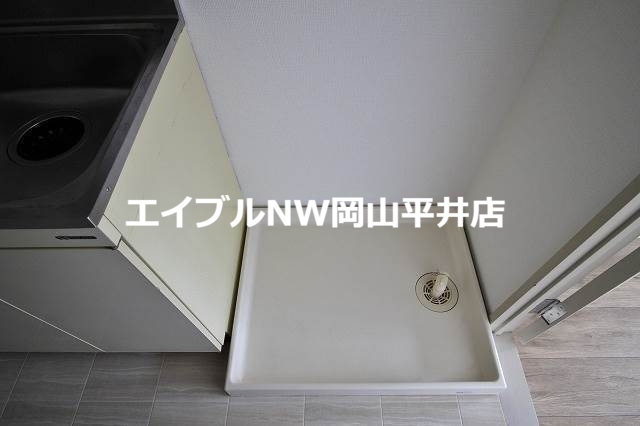 【岡山市中区中井のマンションのその他】