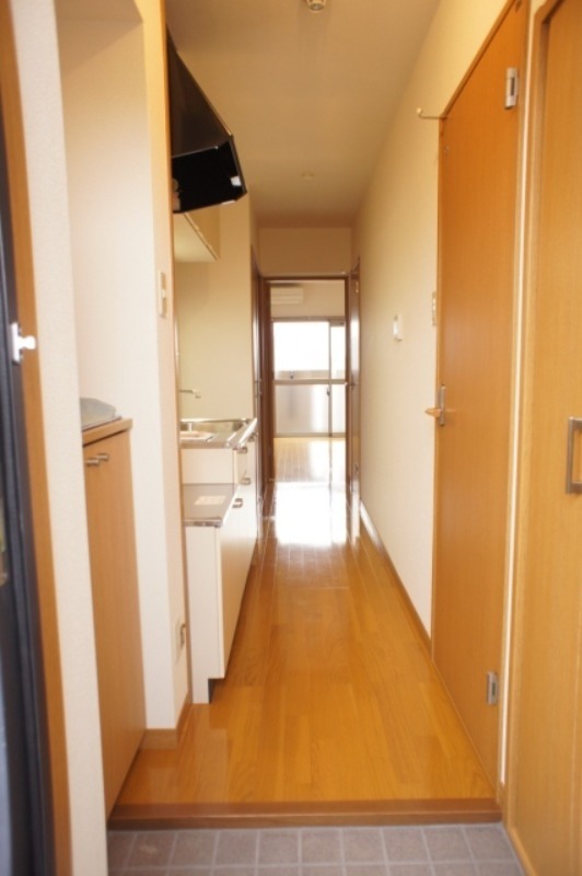 玄関　図面と現状に相違がある場合には現状を優先