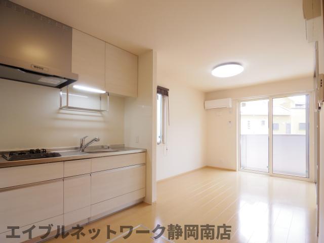 居室・リビング　ゆったり過ごせるリビングです