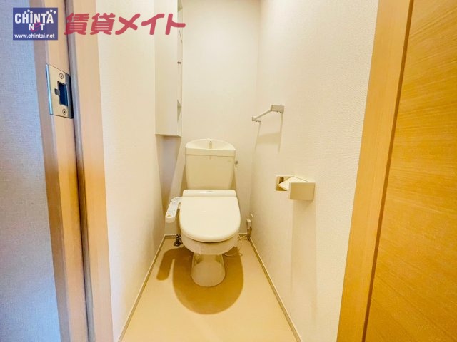 【グリーンウッド　白山のトイレ】