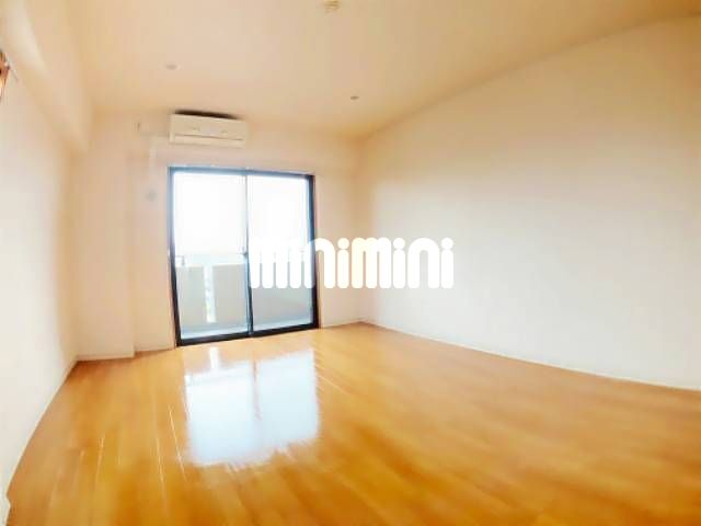 居室・リビング　他号室の参考写真です。