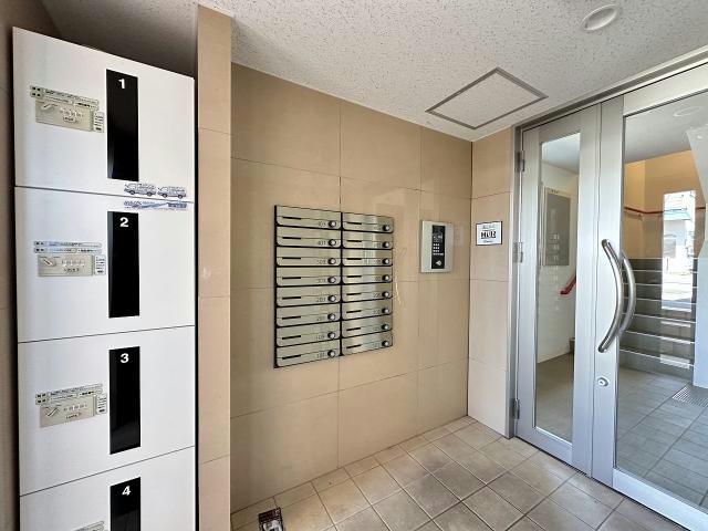 エントランス　エントランス部分