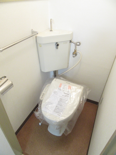 トイレ　室内は現状を優先します