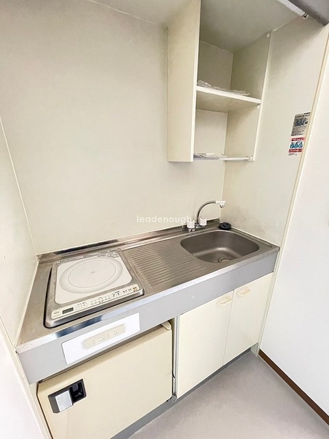 キッチン　冷蔵庫ついてます＾＾