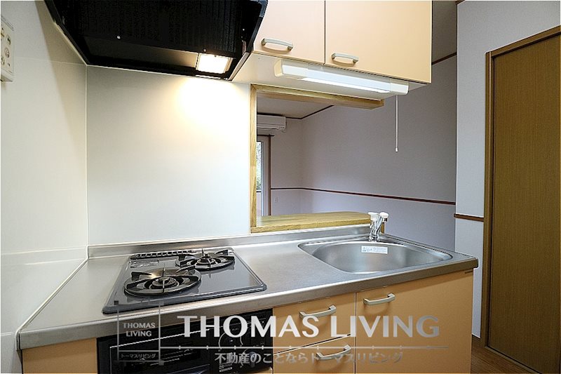 キッチン　2口コンロ・グリル付きです。
