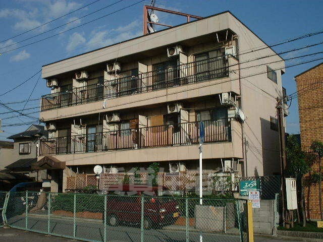 堺市堺区桜之町西のマンションの建物外観