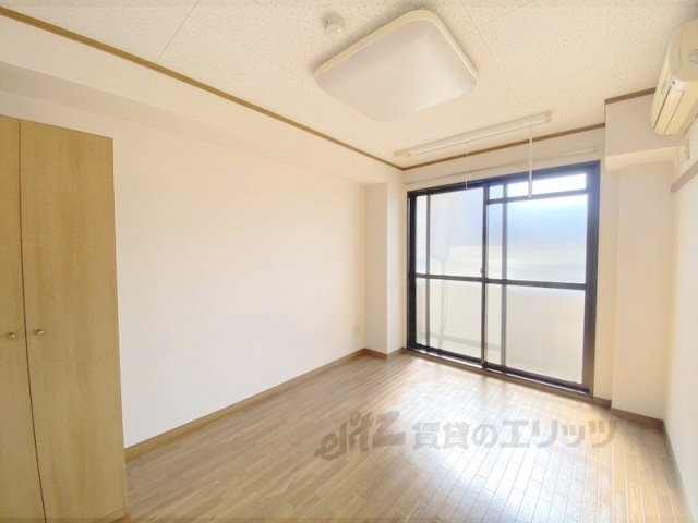 居室・リビング　洋室