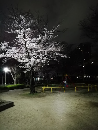 【荘苑御園の公園】