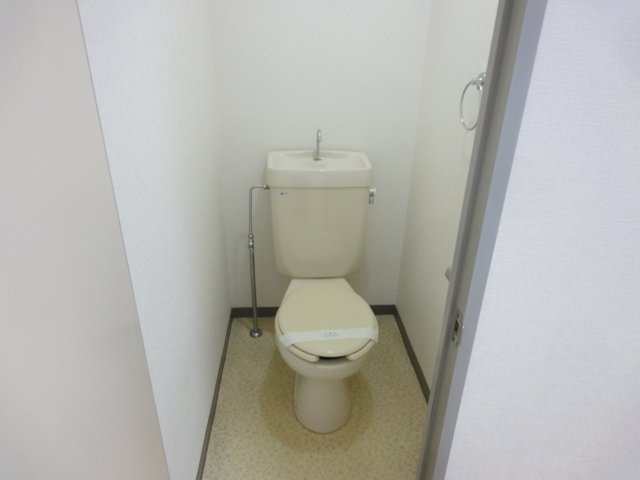 【ハイツ矢賀新町Iのトイレ】