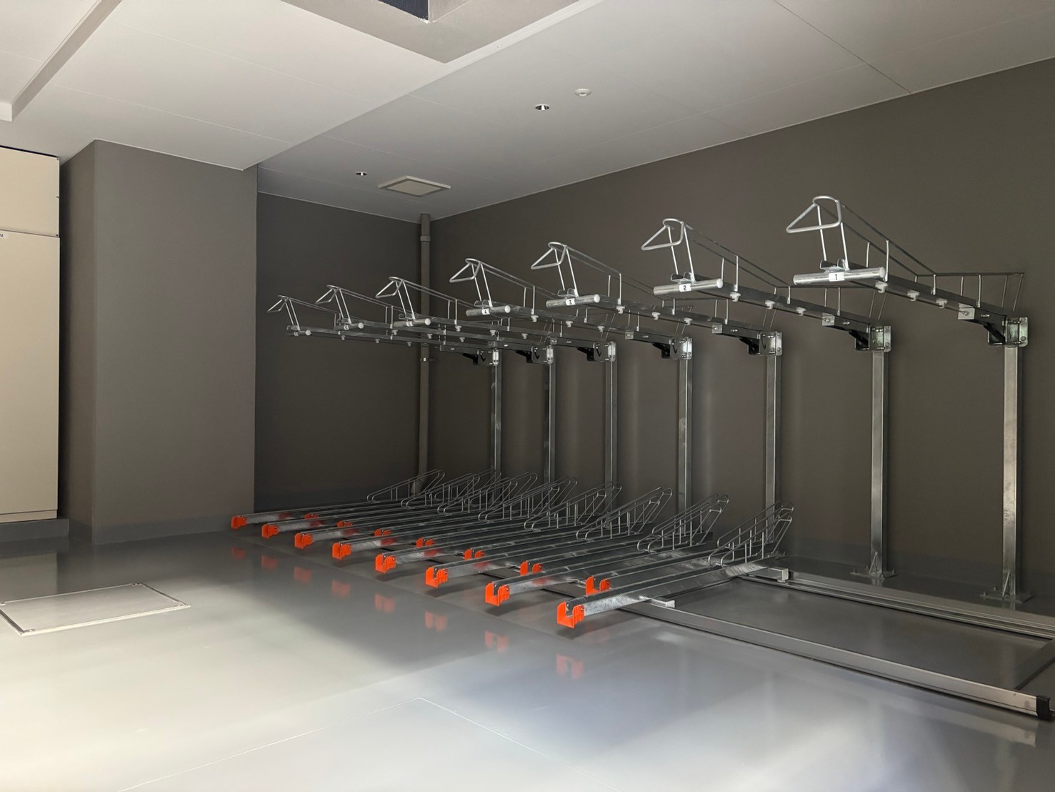 その他共有部分　屋根付き駐輪場