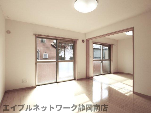 居室・リビング　ゆったり過ごせるリビングです