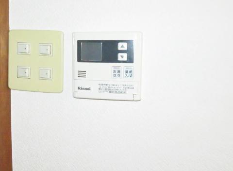 その他設備　給湯コントローラー