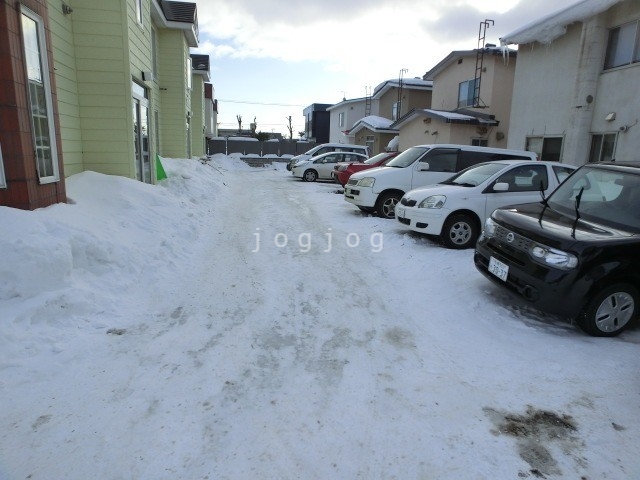 【札幌市白石区北郷四条のアパートのその他共有部分】