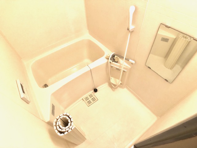 バス・シャワールーム　追炊き機能付き、ゆっくり癒して頂ける浴室