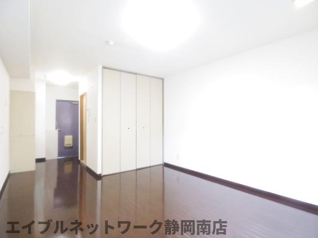 居室・リビング　居間です。