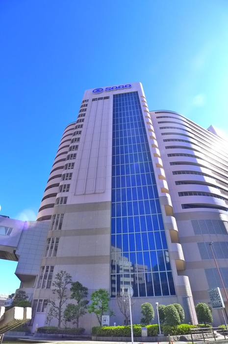 ショッピングセンター　そごう内ジュンヌ（ショッピングセンター）まで330m