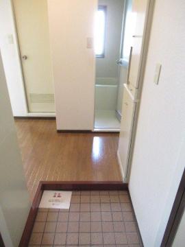 春日グランドハイツ　玄関　玄関
