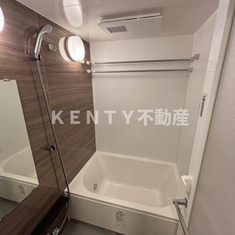 バス・シャワールーム　お風呂です