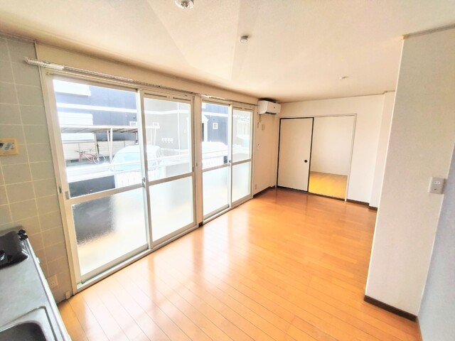 居室・リビング　ＬＤＫ１０帖