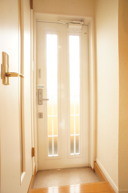 玄関　玄関から見たお部屋です♪