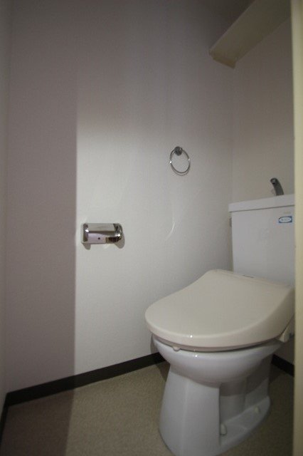 トイレ　同物件別室です。