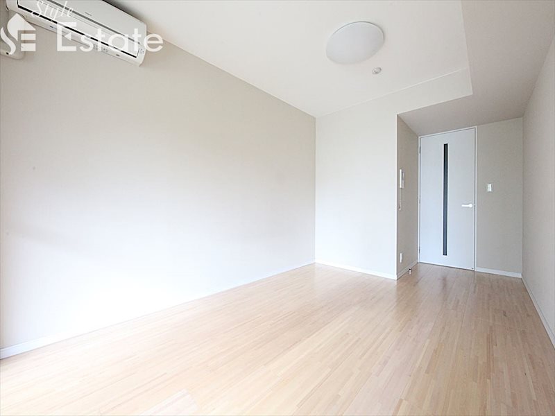 居室・リビング　内装