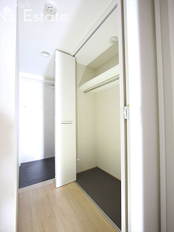 収納　クローゼット