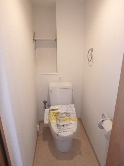 トイレ　※他号室の写真です。