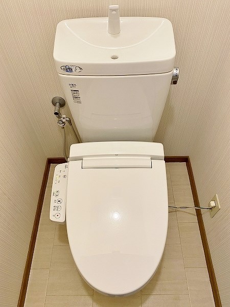 トイレ　★温水洗浄便座付トイレ★