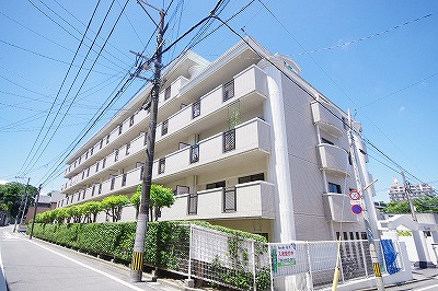 建物外観　メンテナンスの行き届いた快適な暮らしをお求めの方にお薦めのマ