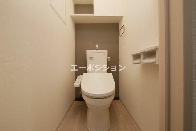 トイレ　リヴェント難波サウス