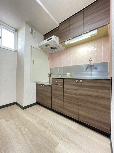 キッチン　キッチン