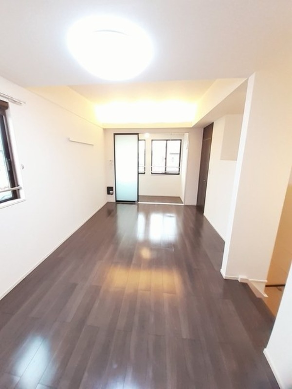 居室・リビング　図面と現状に相違がある場合には現状を優先