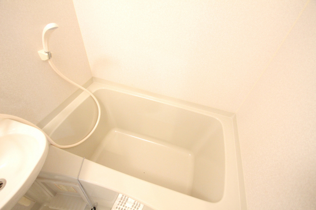 バス・シャワールーム　一日の疲れを癒してください