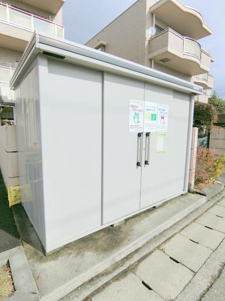 その他共有部分　敷地内ゴミ置き場使えます