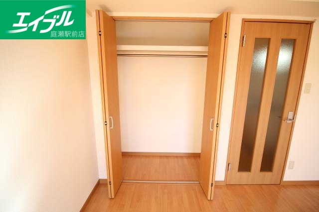 収納　クローゼット