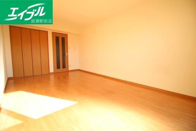 居室・リビング　洋室