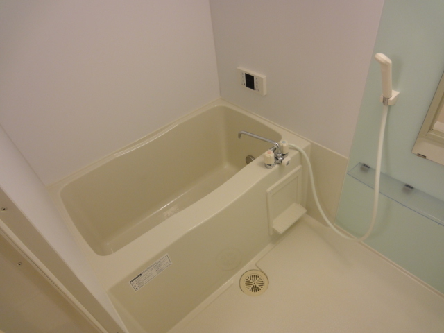 バス・シャワールーム　浴室