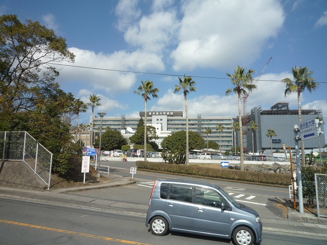 病院　鹿児島大学病院（病院）まで412m