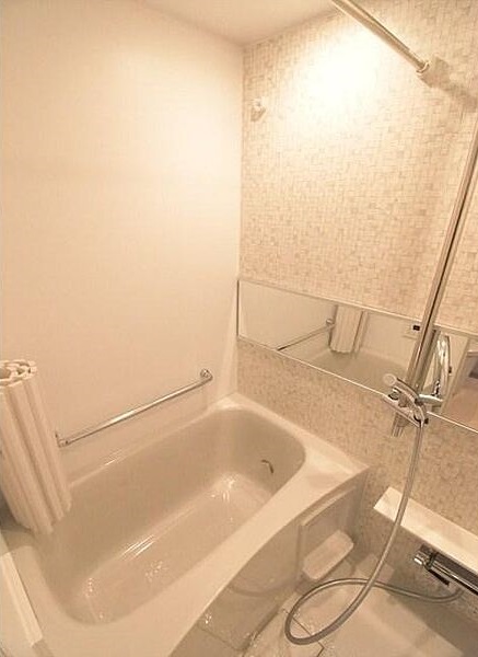 バス・シャワールーム　別部屋参考画像