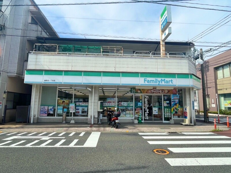 コンビニ　ファミリーマート藤野武一丁目店（コンビニ）まで182m