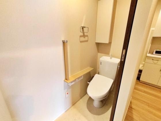 トイレ　ウォシュレット完備！