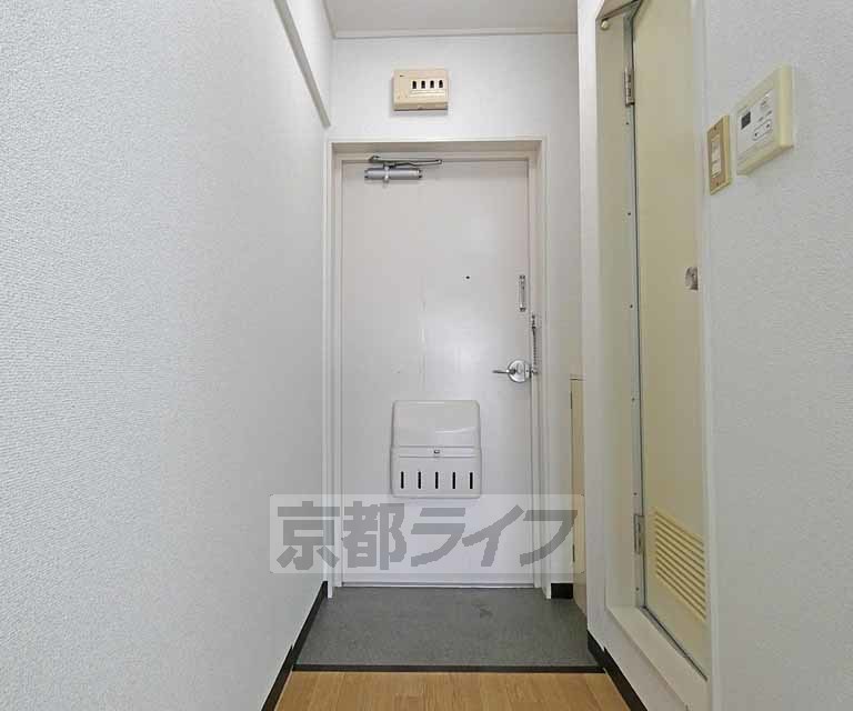 玄関　広めの玄関です。