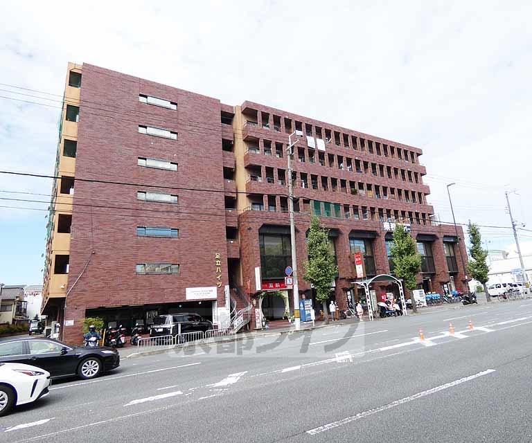 建物外観　大きなマンションです。