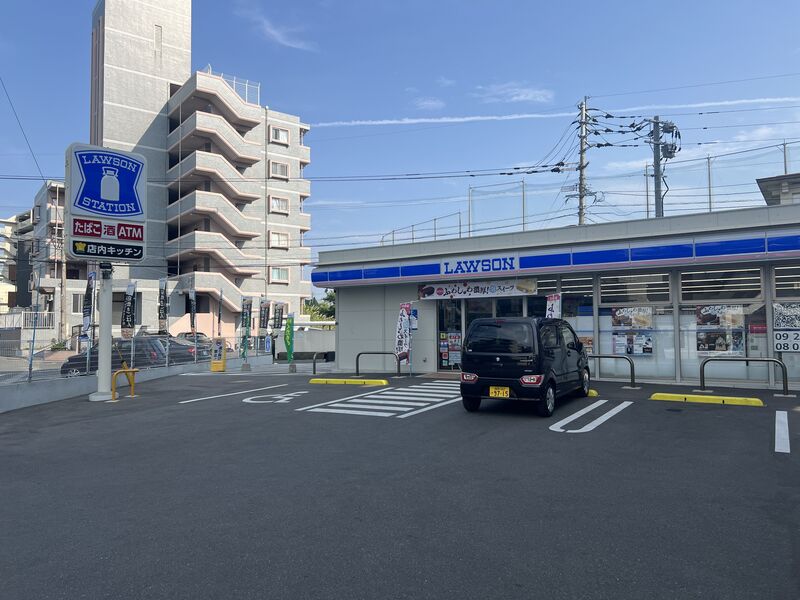 コンビニ　ローソン福岡下原四丁目店（コンビニ）まで399m