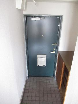 白井マンション　玄関　玄関